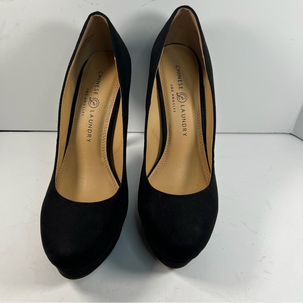 Chinese Laundry Wonder Black Faux Suede Slip On Platform Heels Size 9M